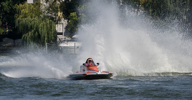 单季打满82场再夺MVP，有多难？历史上仅13人做到，最后一位是科比.