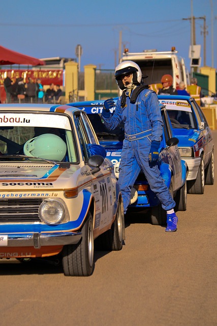 许多球迷通 许多球迷通